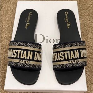 CHRISTIAN DIOR Dway Slide Sandals – Navy Oblique Logo – Size 37
